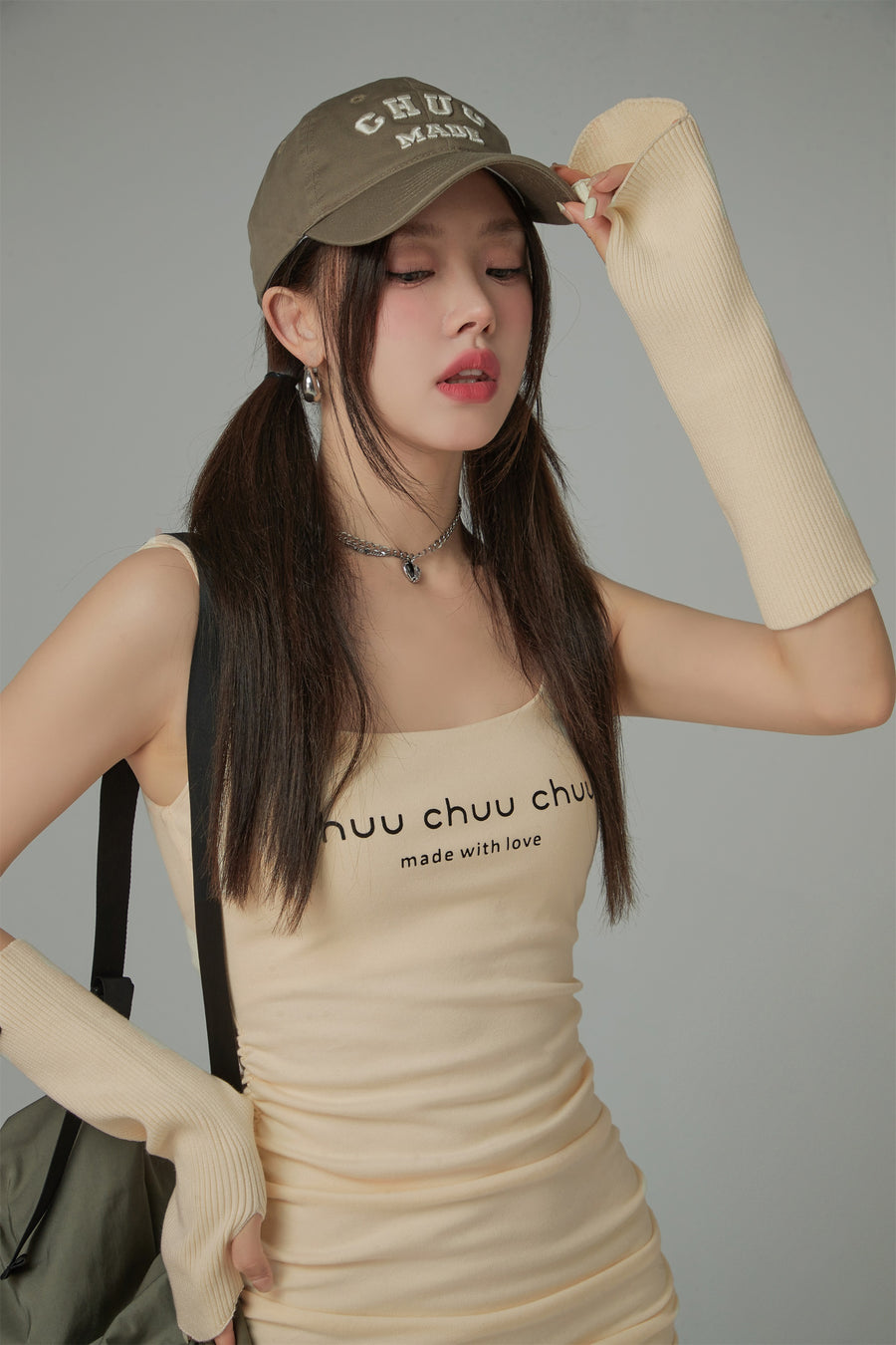 CHUU Confidence Slimfit Sleeveless Dress