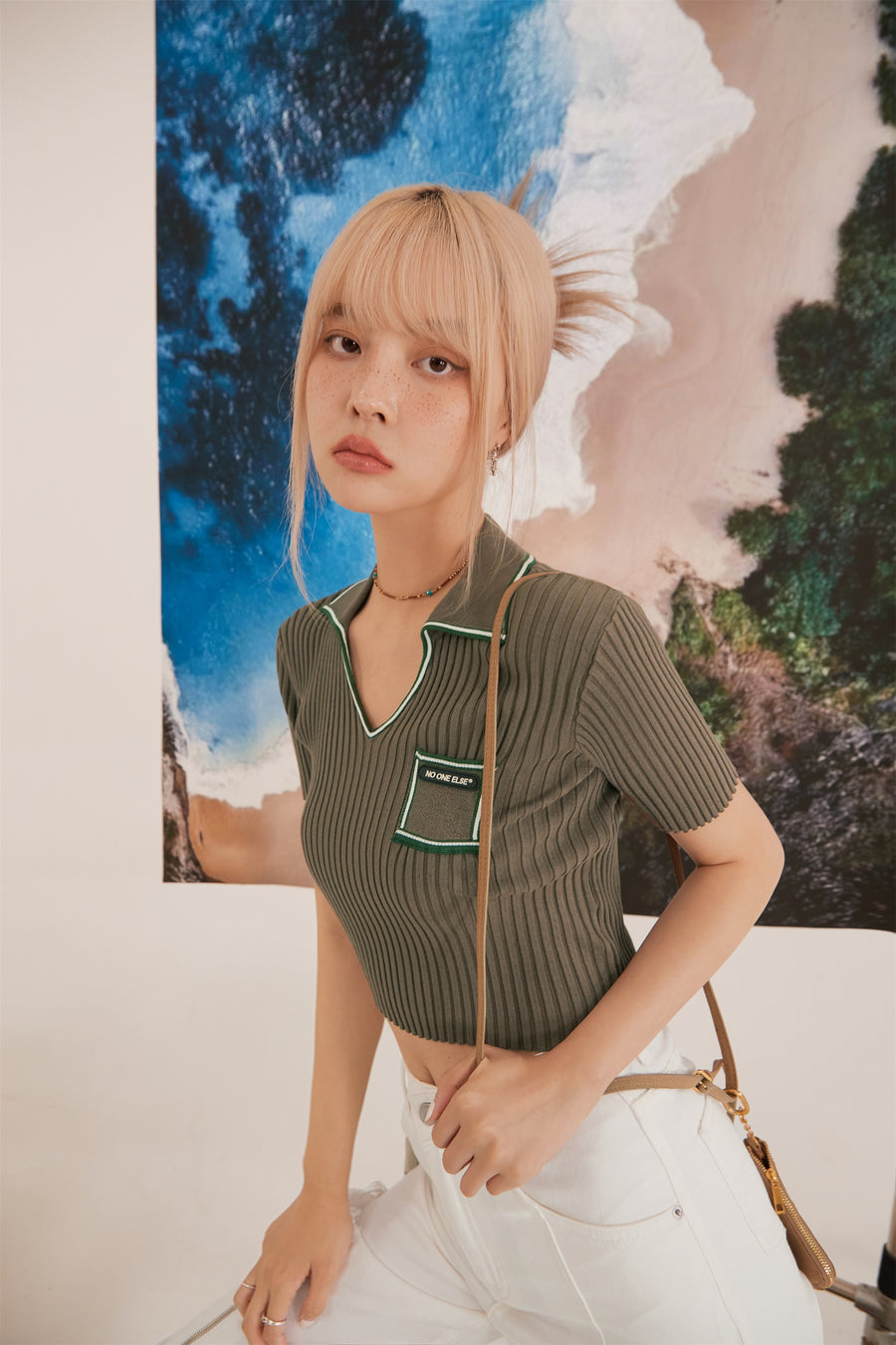 CHUU V-Neck Pocket Knit Top