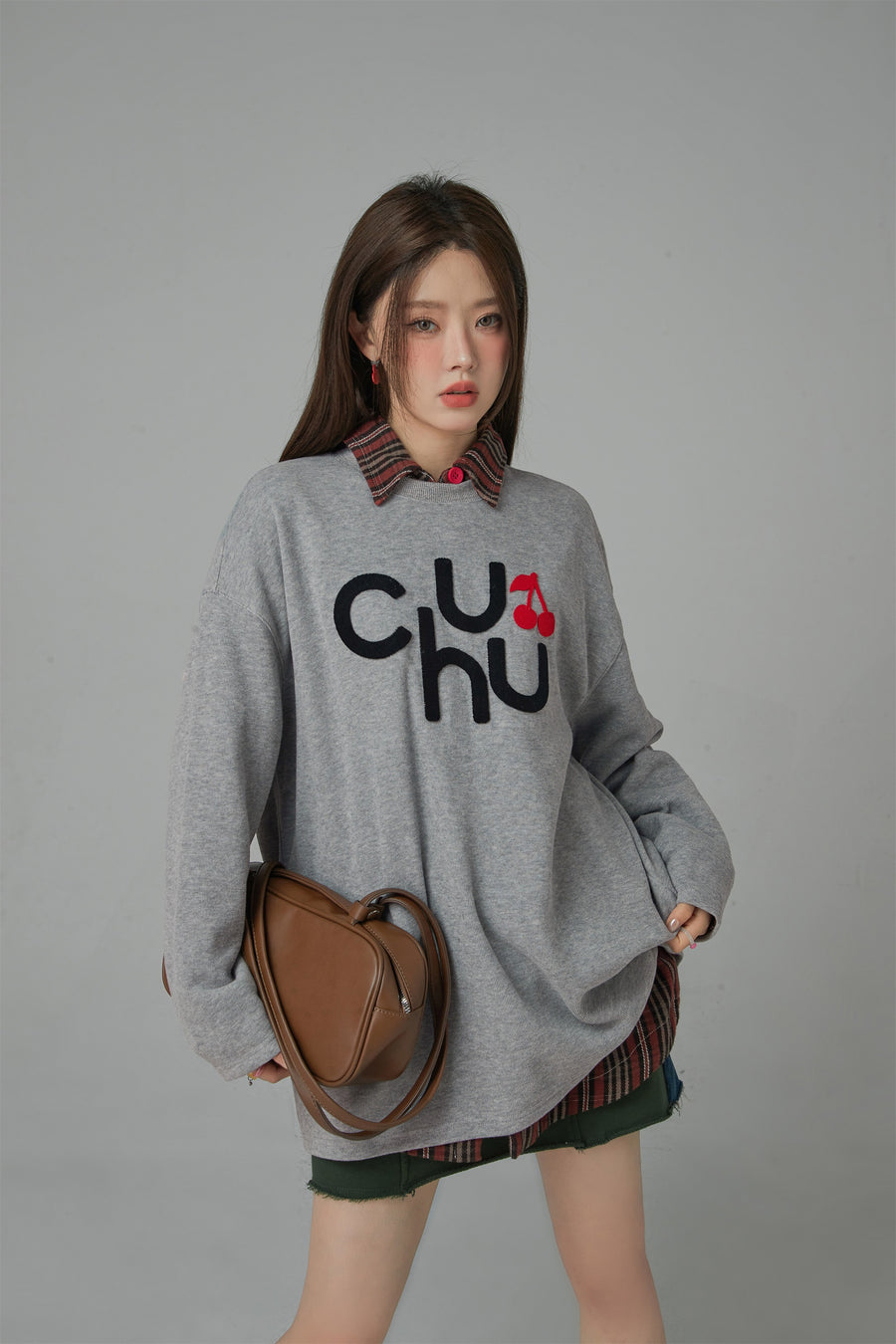 CHUU Smile Magnet Cherry Sporty Loose Fit T-Shirt