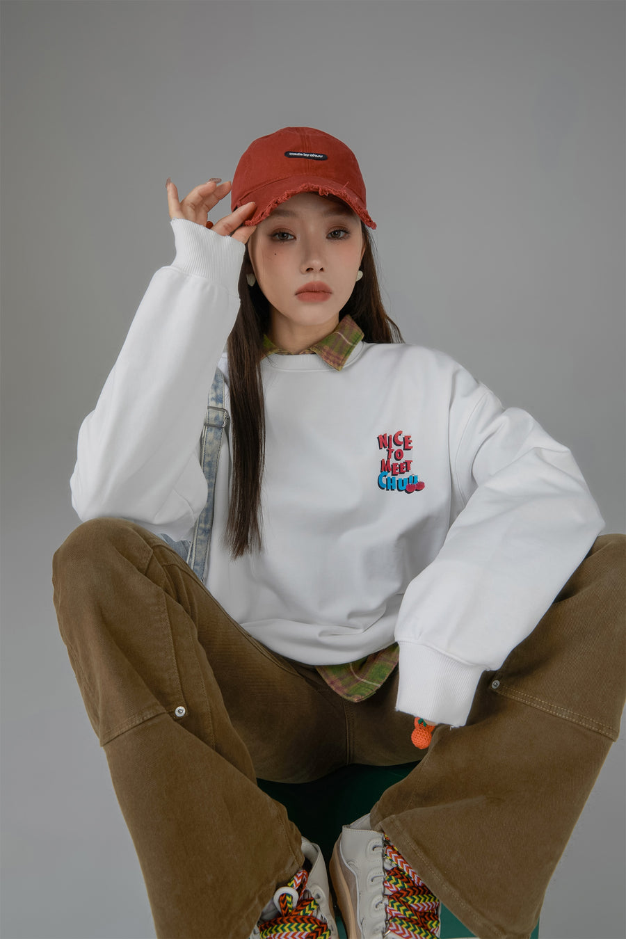 CHUU We Have Met Before Chuu Loose Fit Sweatshirt