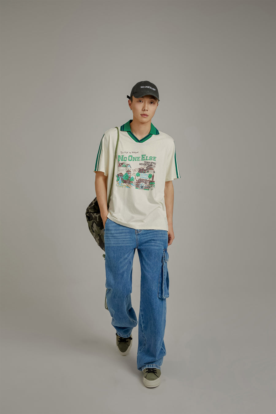 CHUU Noe Printed Town Open Collar T-Shirt