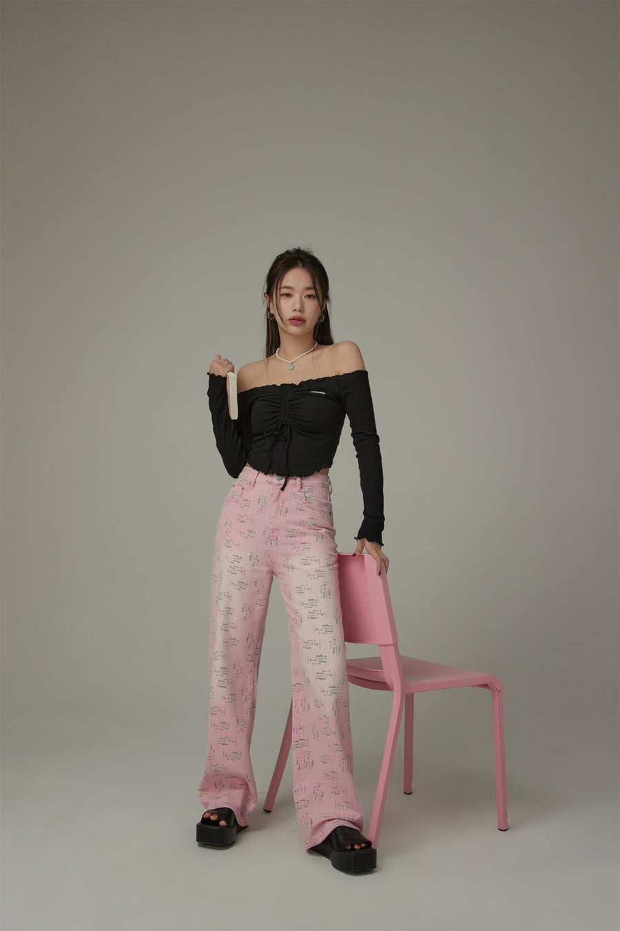 CHUU Shirring Off-Shoulder Top