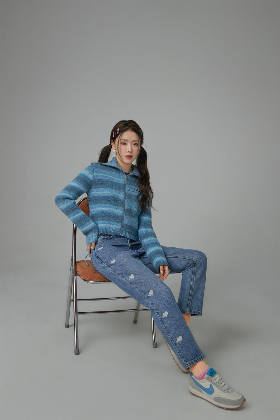 CHUU A Place In My Heart Slim Straight Denim Jeans