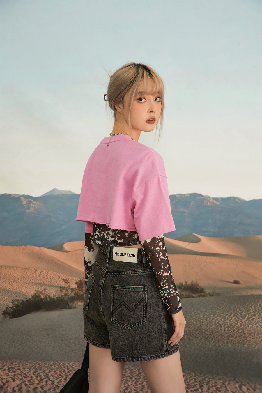 CHUU Bring The Spark Back Maxi Cropped T-Shirt