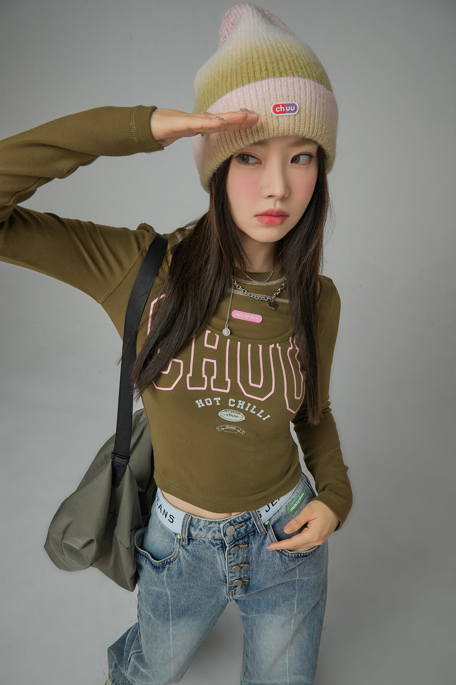 CHUU Hot Chili Open Shoulder T-Shirt