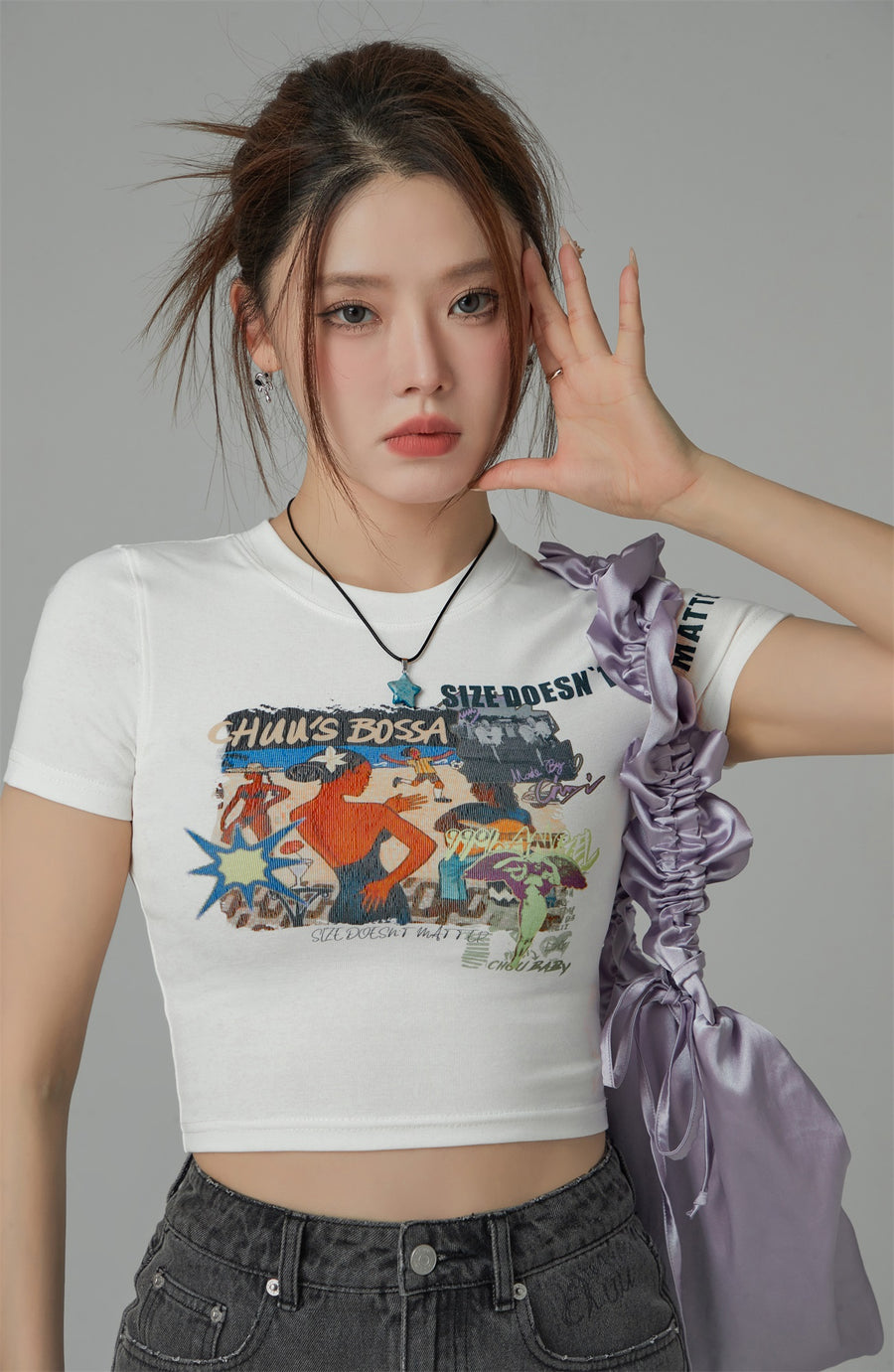 CHUU Size Doesnt Matter Beach Day Cropped T-Shirt