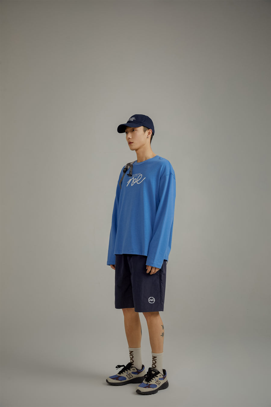 CHUU Club Noe Loose Fit Long Sleeve T-Shirt