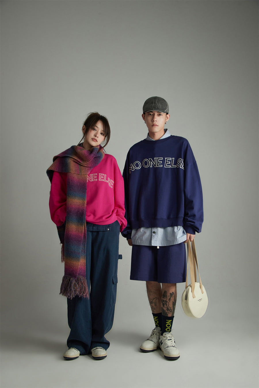 CHUU Noe Logo Printed Loose Fit Hoodie