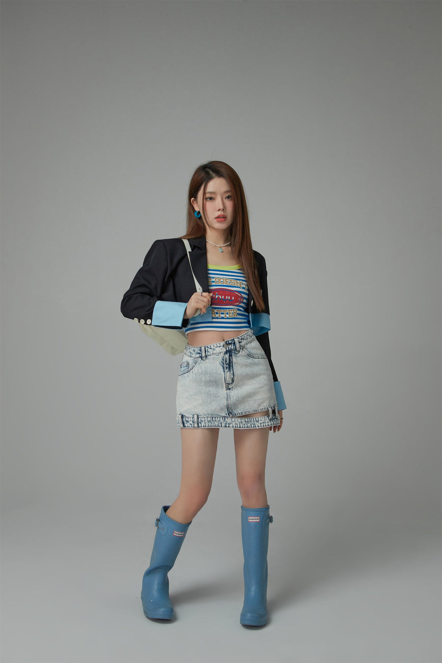 CHUU Slit Denim Skirt