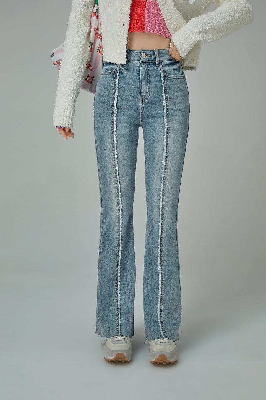 CHUU Sunshine High Waist Bootcut Washed Denim Pants