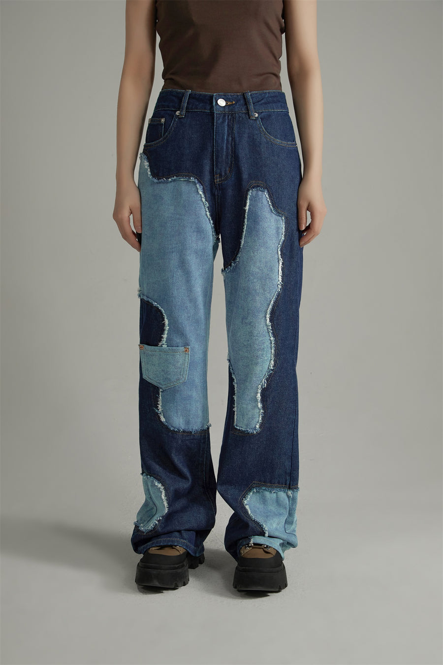 CHUU Cow Partchwork Wide Straight Jeans