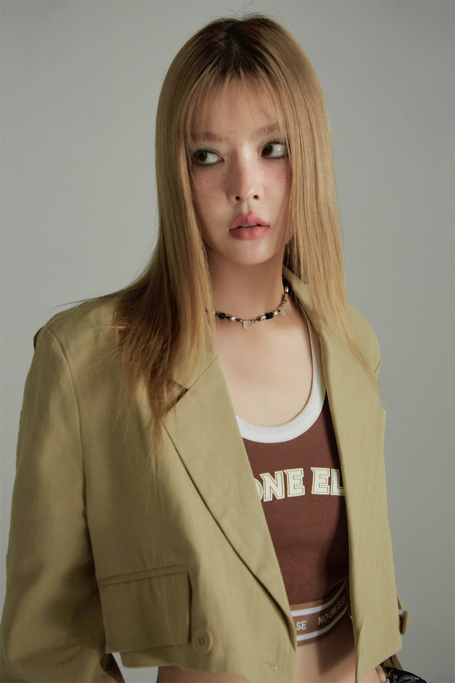 CHUU Noe Cropped Blazer Outer Jacket