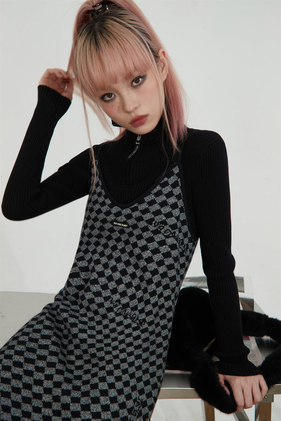 CHUU A-Line Slit Check Sleeveless Dress