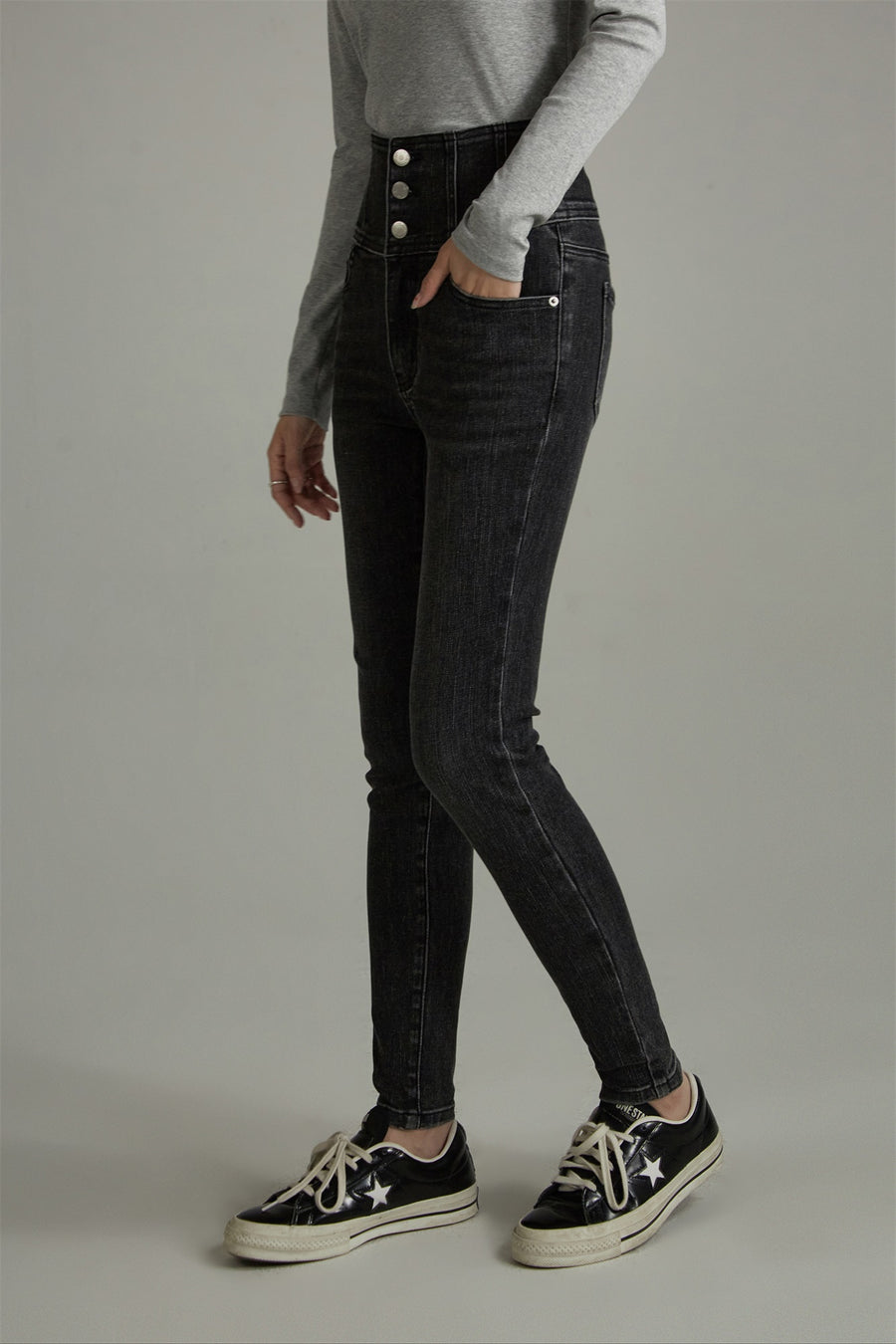 CHUU High-Waisted Pencil Corset Jeans