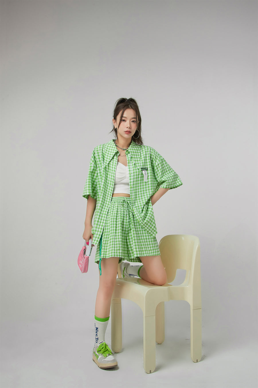 CHUU Gingham Check Wide Shorts