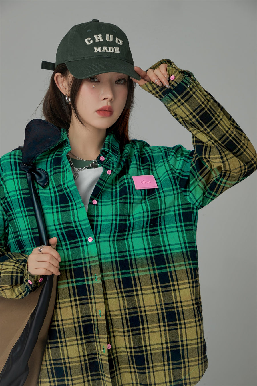 CHUU Gradient Color Check Shirt