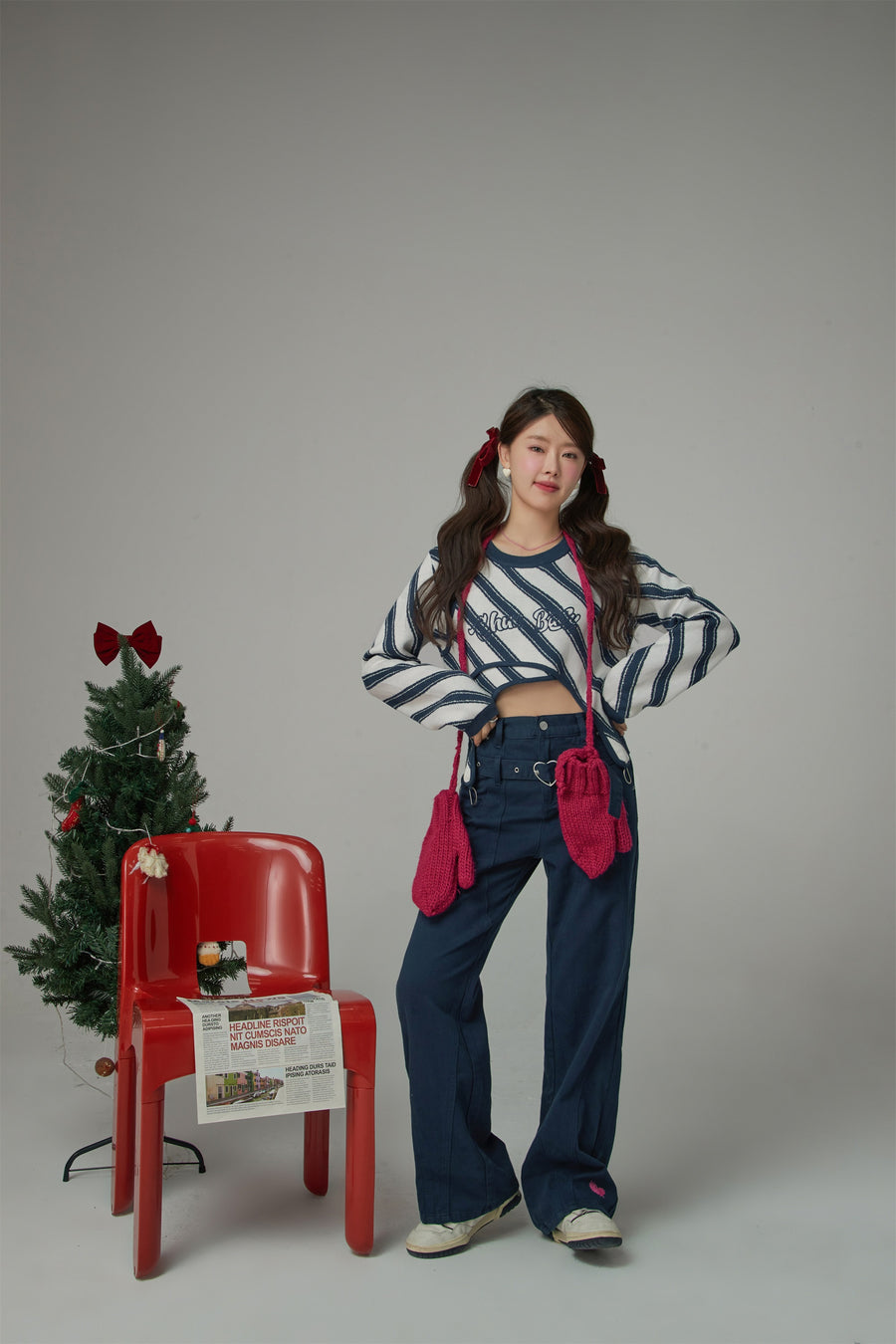 CHUU Heart Belt High-Waisted Wide Pants