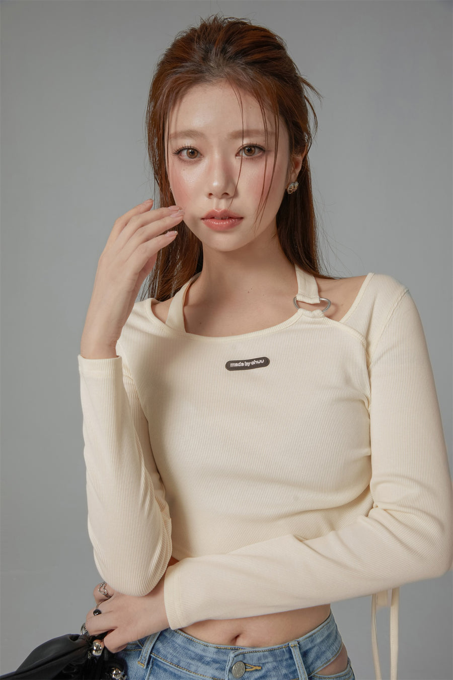 CHUU Unbalanced String Cropped T-Shirt