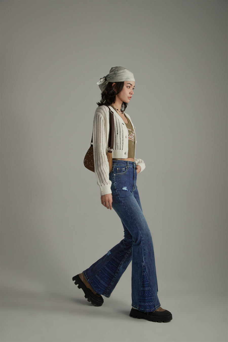 CHUU Slim Bootcut Denim Jeans