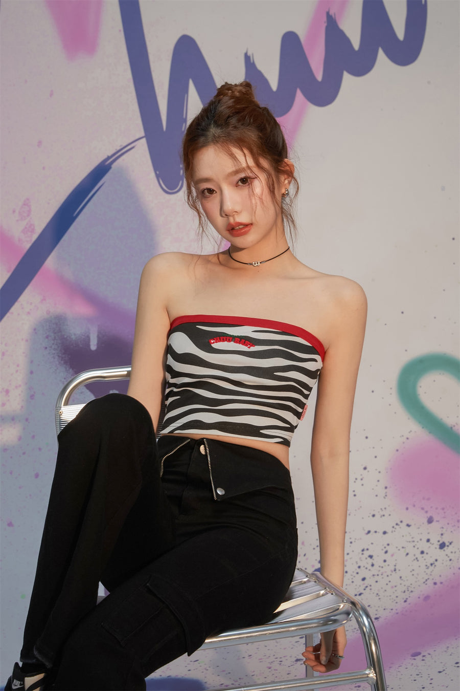 CHUU Zebra Zip Tube Top