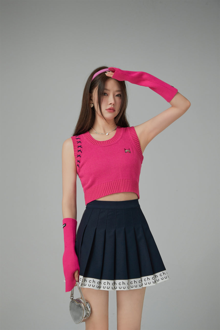 CHUU Stitches Knit Crop Top