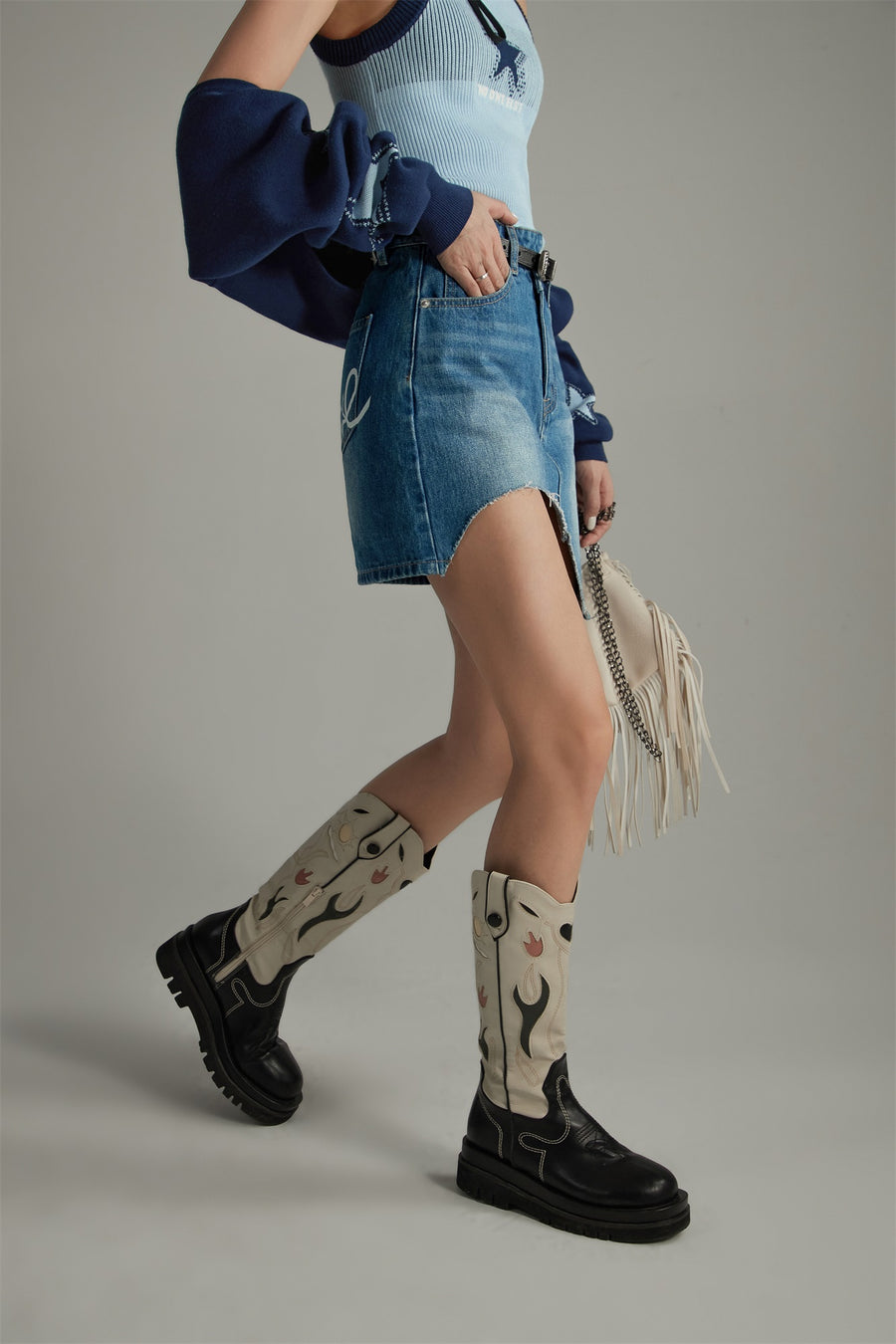 CHUU Unbalanced Denim Mini Skirt