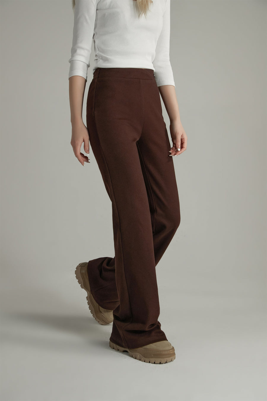 CHUU Semi Bootcut Slacks