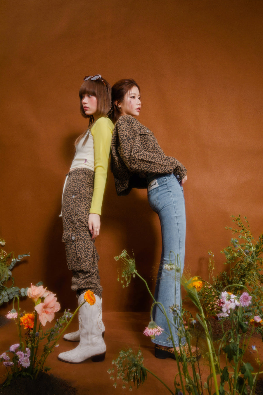 CHUU Leopard Pocket Denim Long Pants