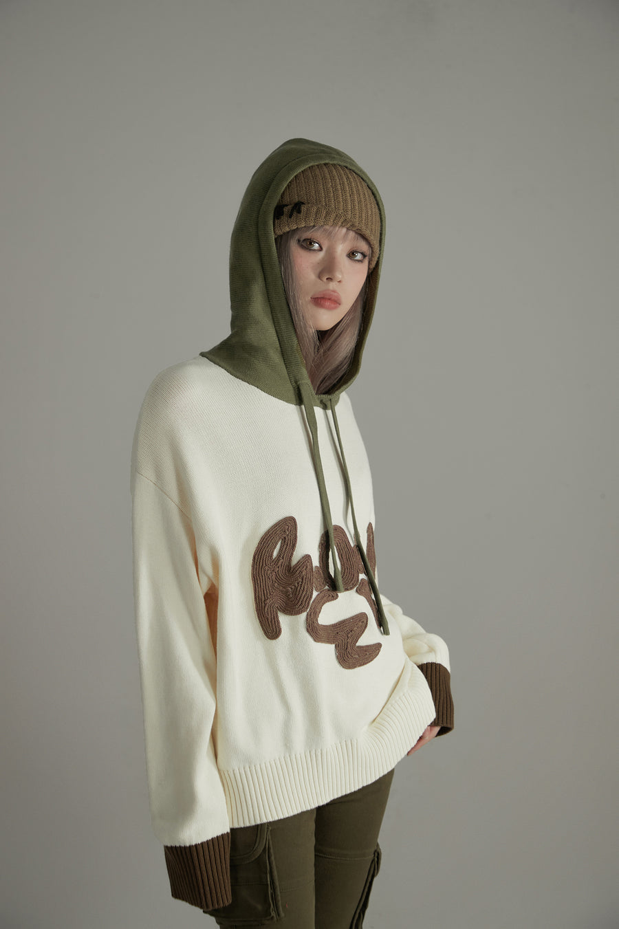 CHUU No One Else Loose Fit Hooded Knit Sweater