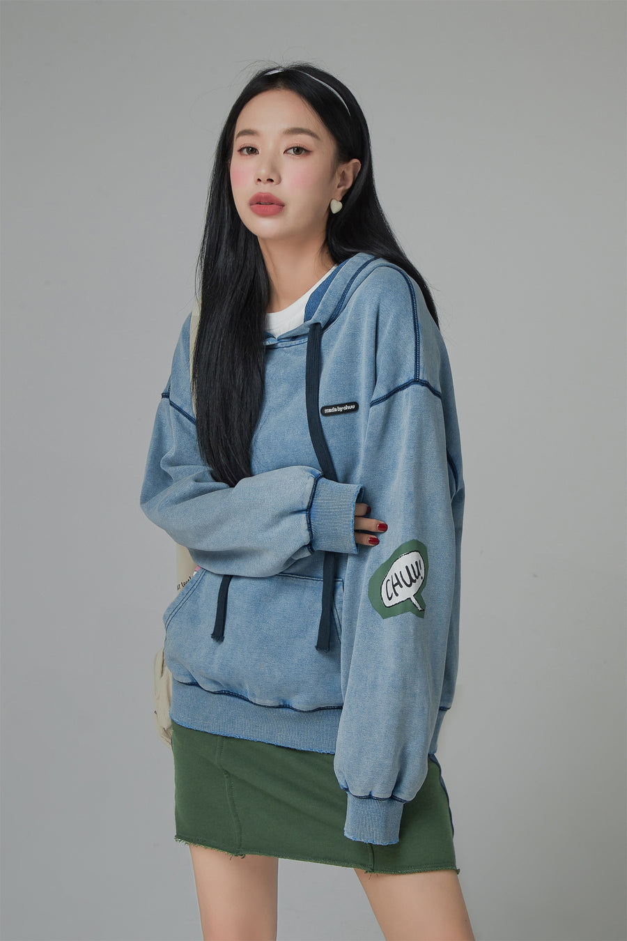 CHUU Cute Cartoon Overfit Hoodie