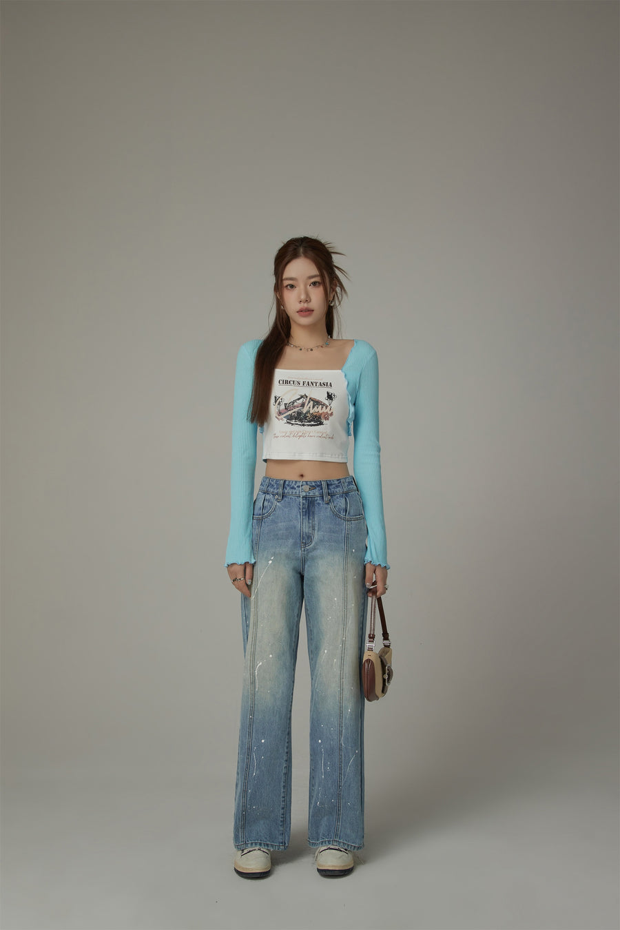 CHUU Wide Washed Denim Jeans