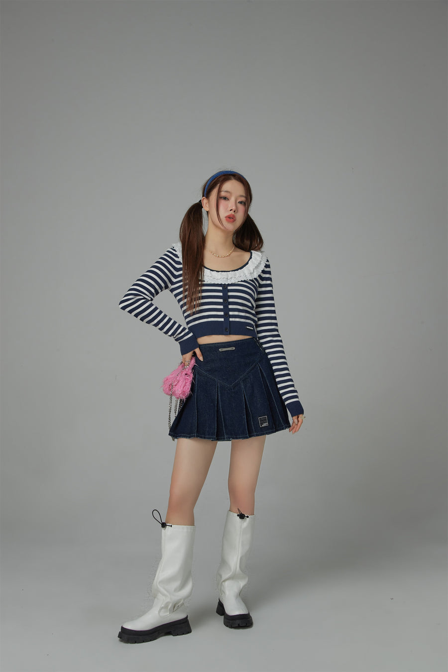 CHUU Eyelet Collar Faux Cardigan Knit Top