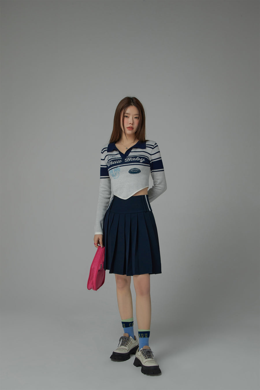 CHUU Chuu Baby Open Collar Cropped Knit T-Shirt