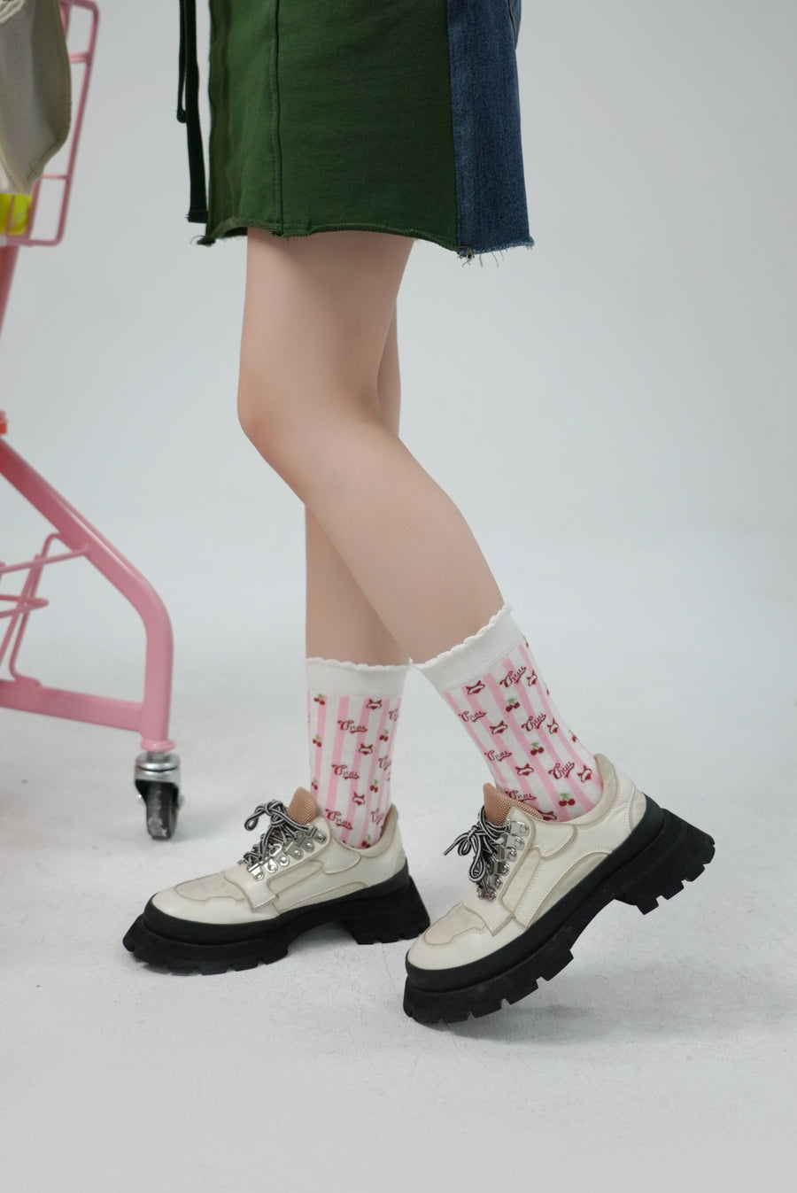 CHUU Lovely Cherries Ankle Socks