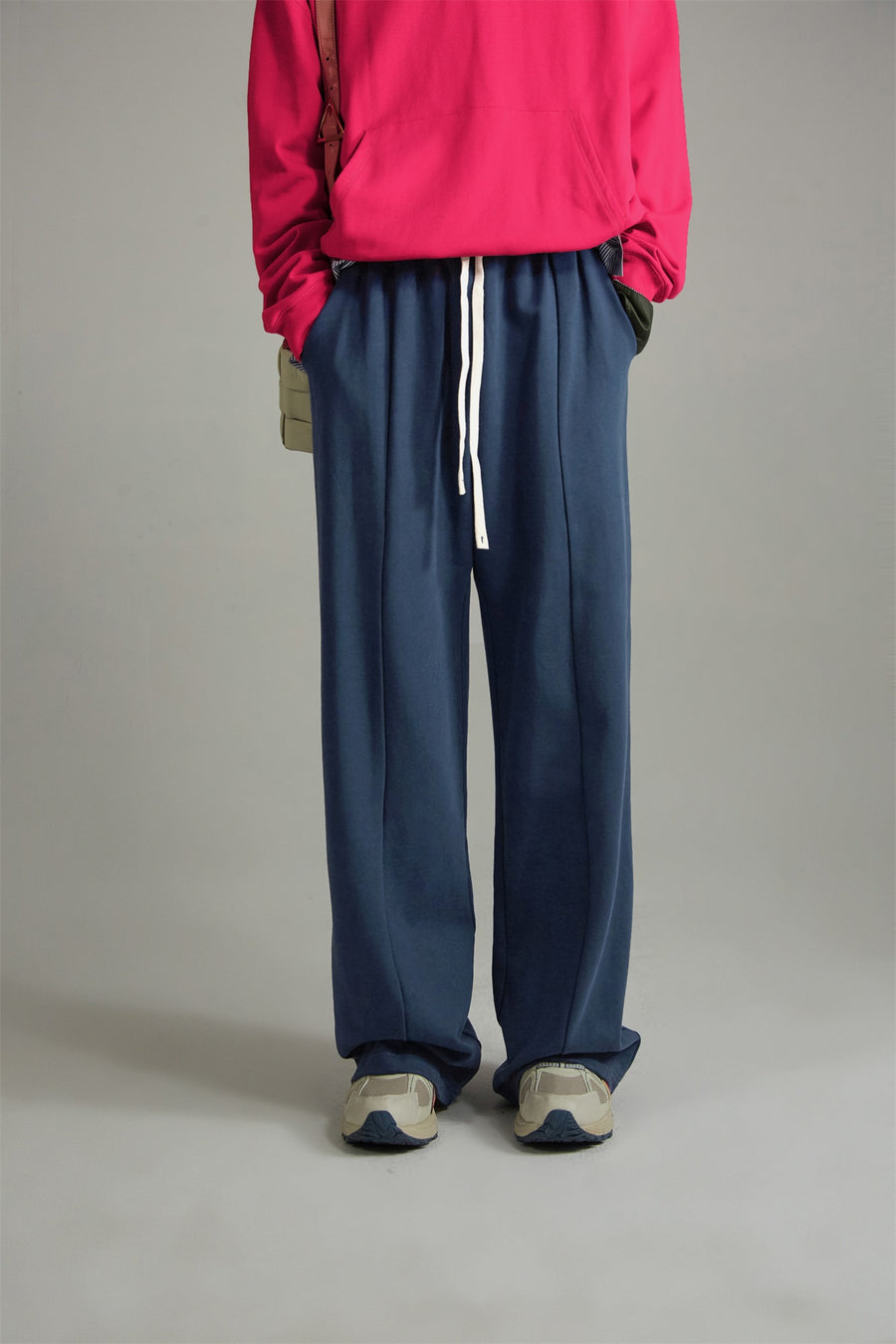 CHUU Loose Fit Casual Pants