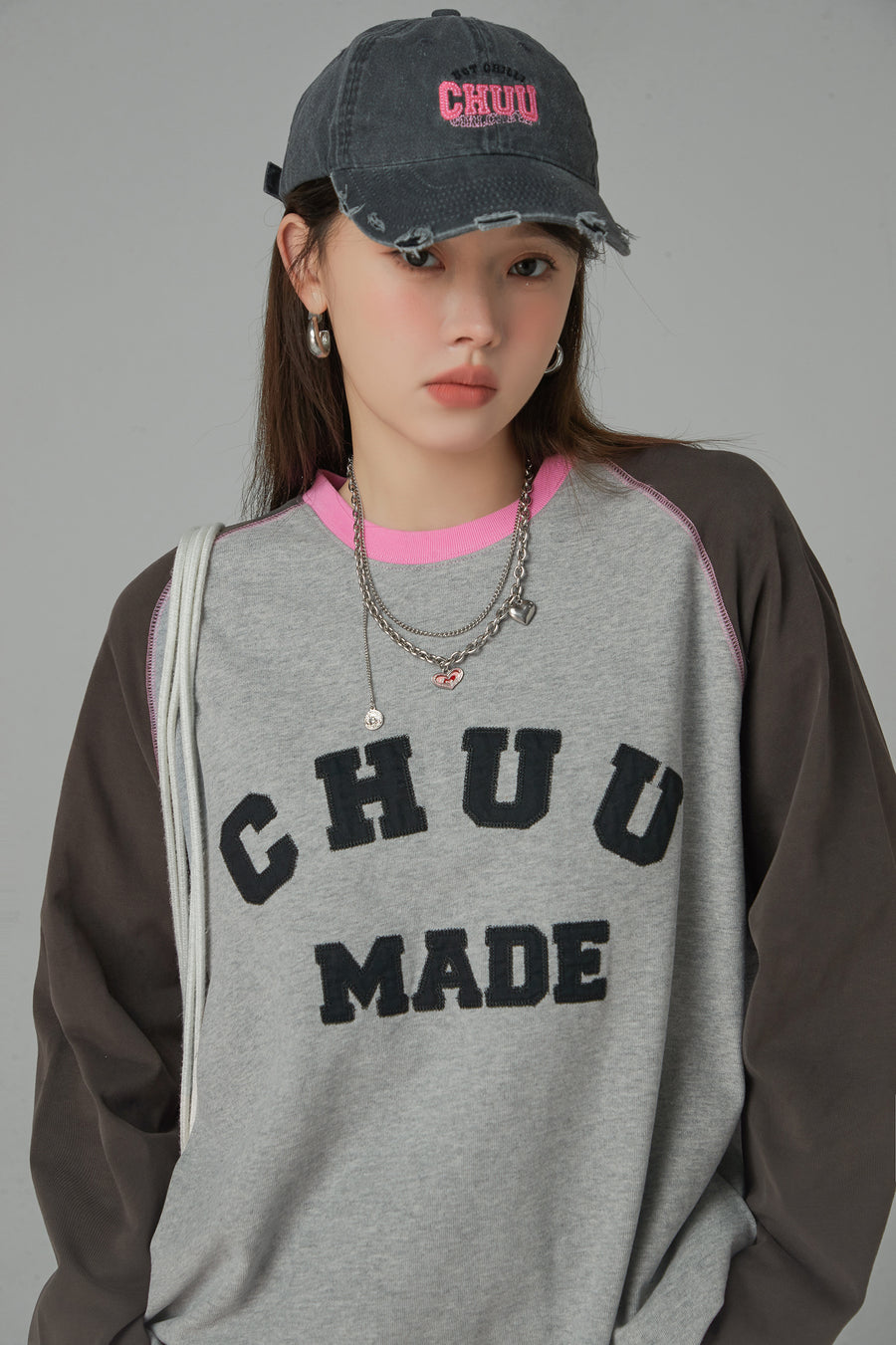 CHUU That Girl Raglan Round T-Shirt