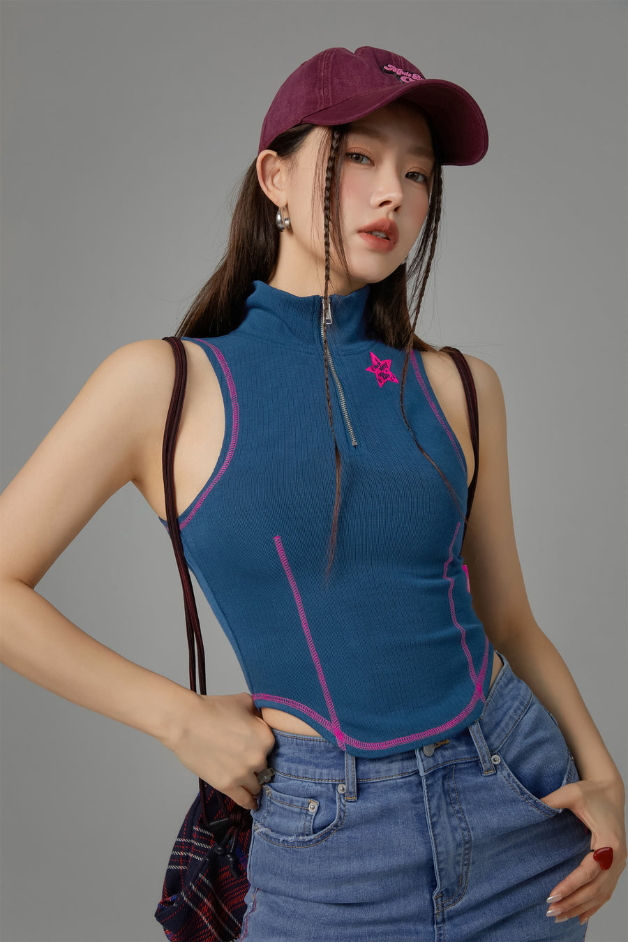 CHUU Desire A Legacy Half Zip-Up Sleeveless Top