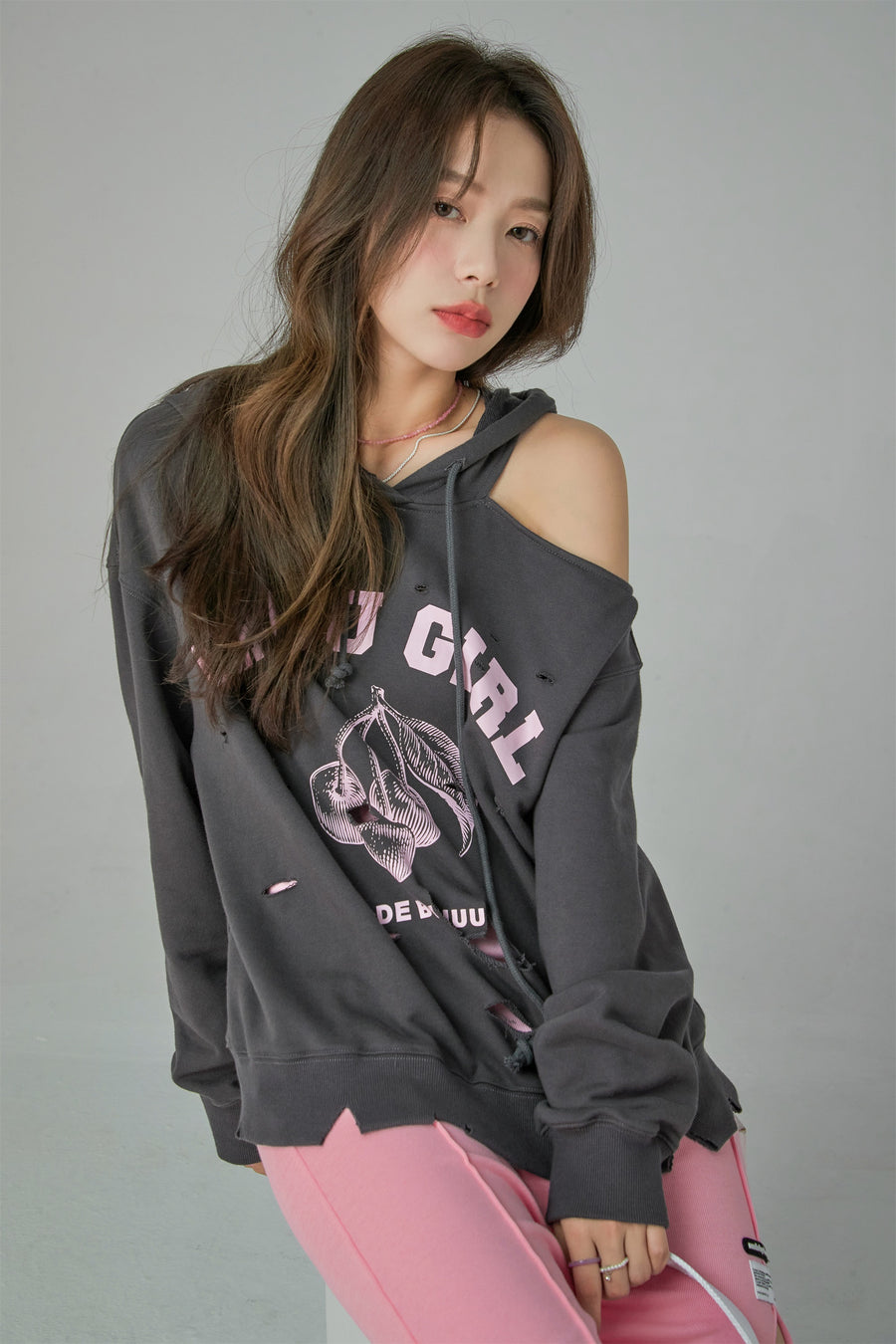 CHUU Chuu Girl Unbalanced Cutout Shoulder Hoodie