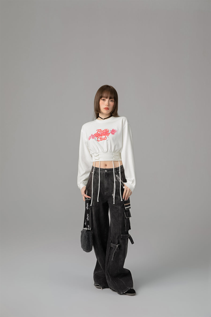 CHUU Red Bunny Cropped Sweater