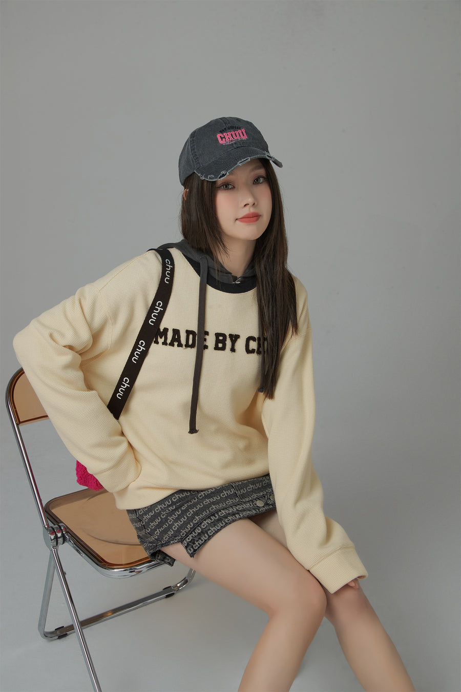 CHUU Canvas Textured Sweater