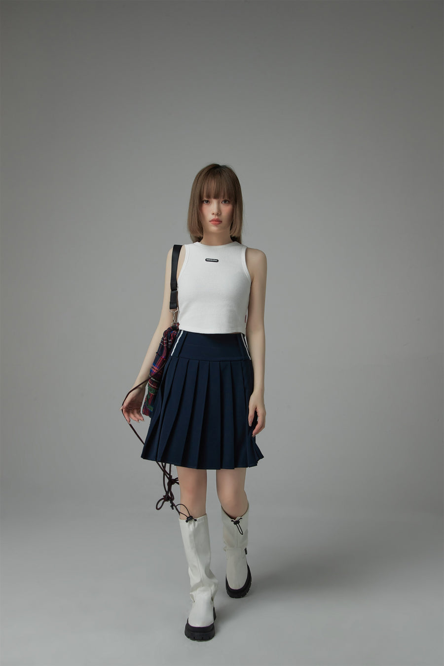 CHUU Color Slim Sleeveless Crop Top