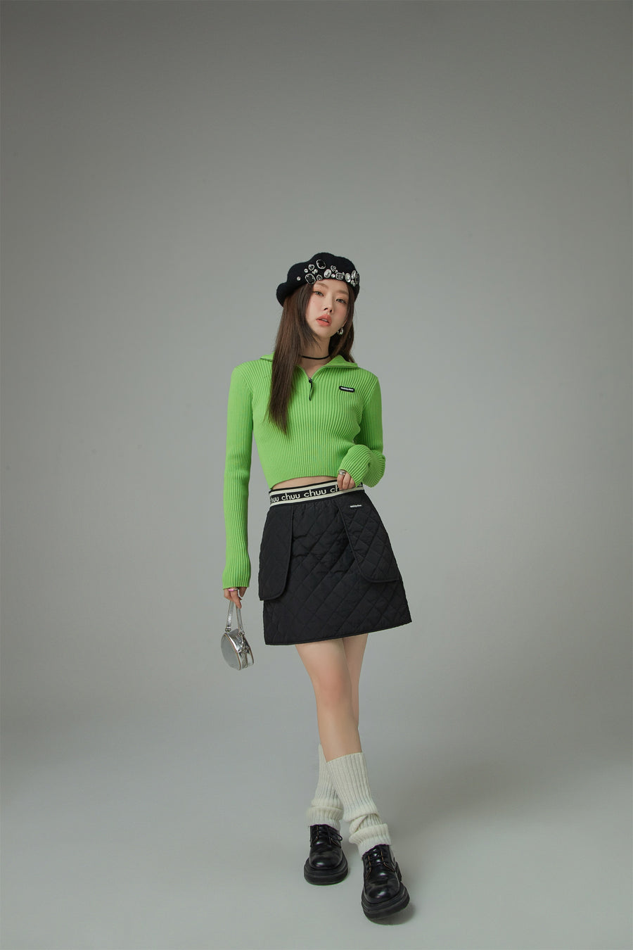 CHUU Memories Slit Half Zip-Up Cropped Knit Top