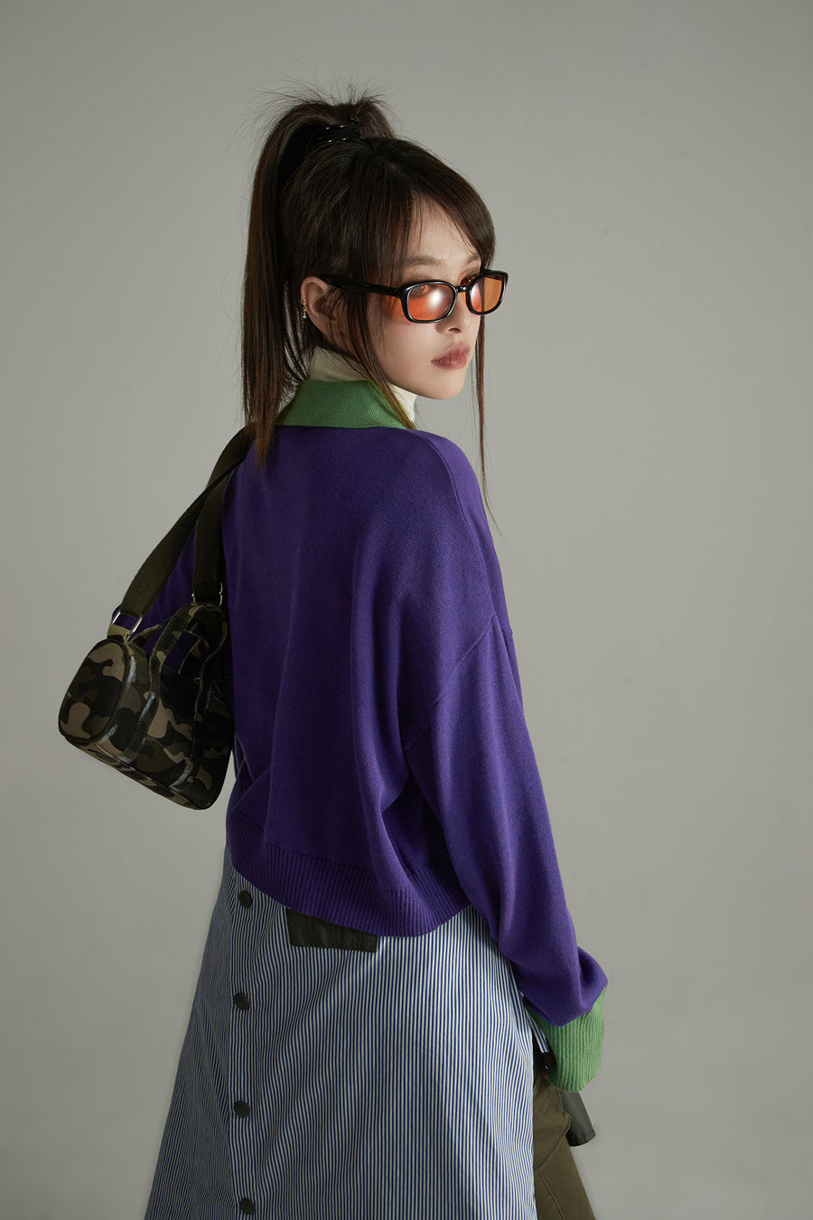 CHUU Polo Neck Cropped Knit Sweatshirt