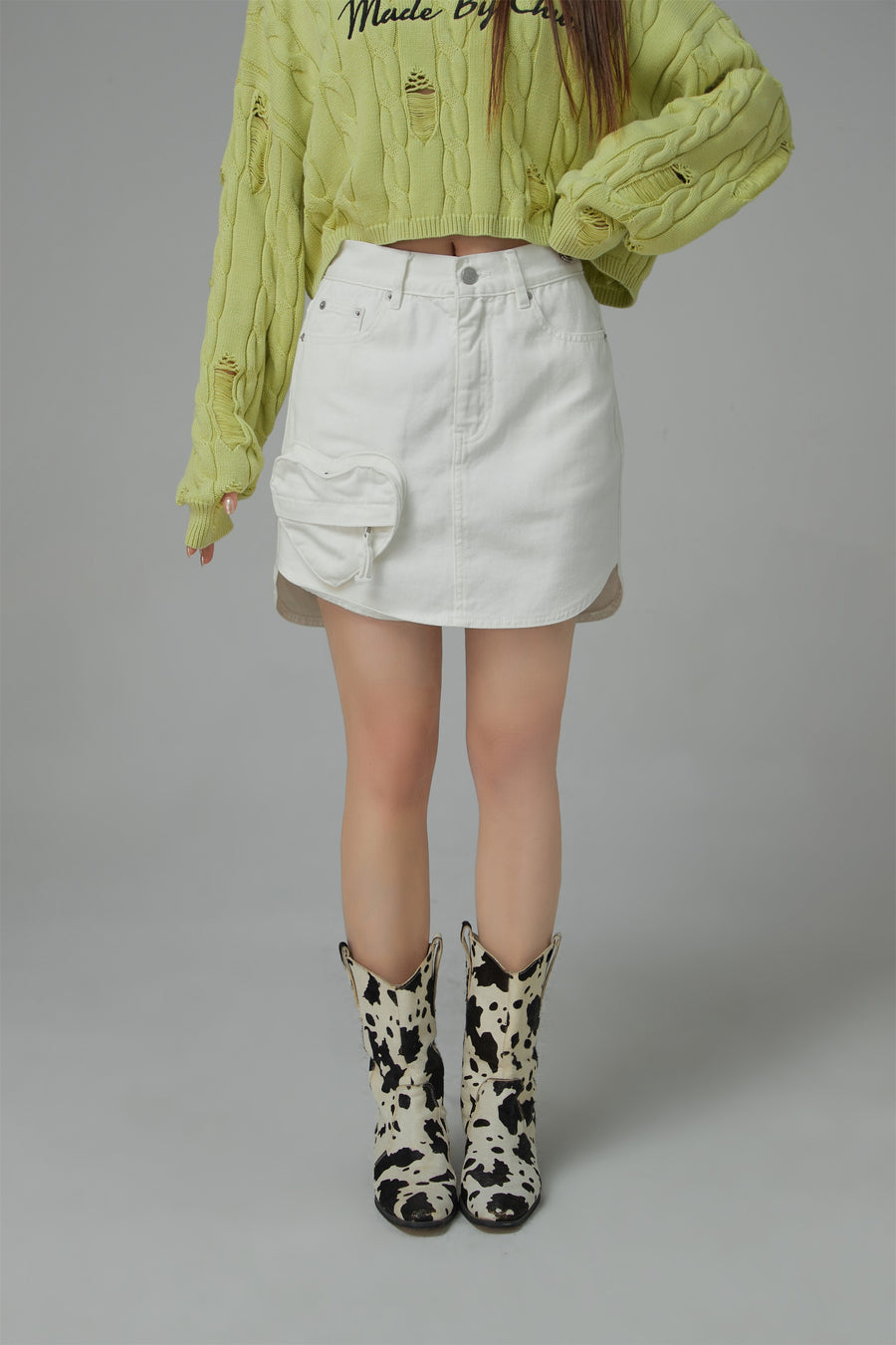 CHUU Heart Pocket Denim Skirt