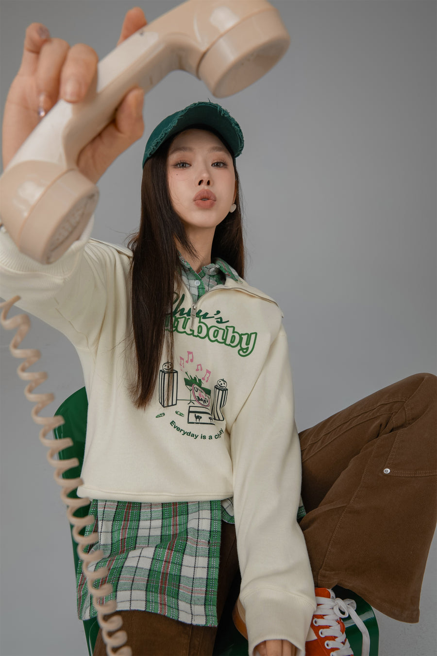 CHUU Most Important Person Sweatshirt