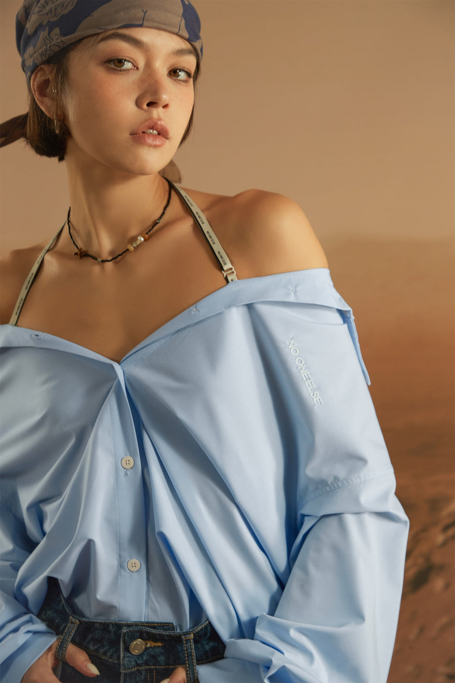 CHUU 2Ways Off-Shoulder Shirt