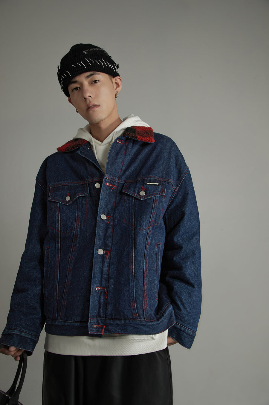 CHUU Red Stitch Denim Jacket