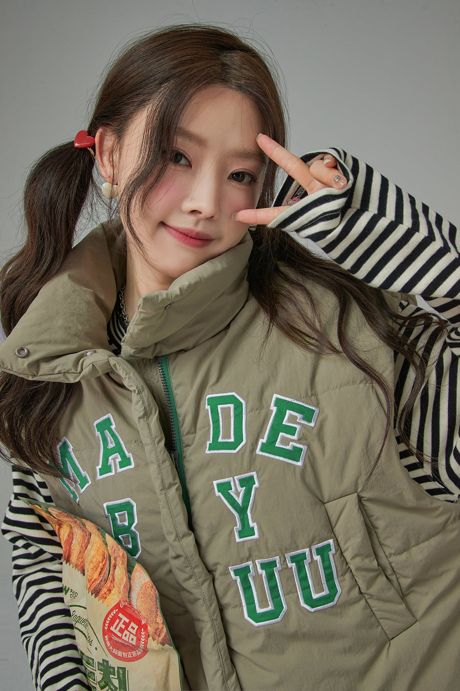 CHUU Made By Chuu Embroidered Wide Vest