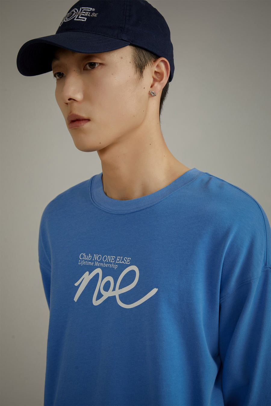 CHUU Club Noe Loose Fit Long Sleeve T-Shirt