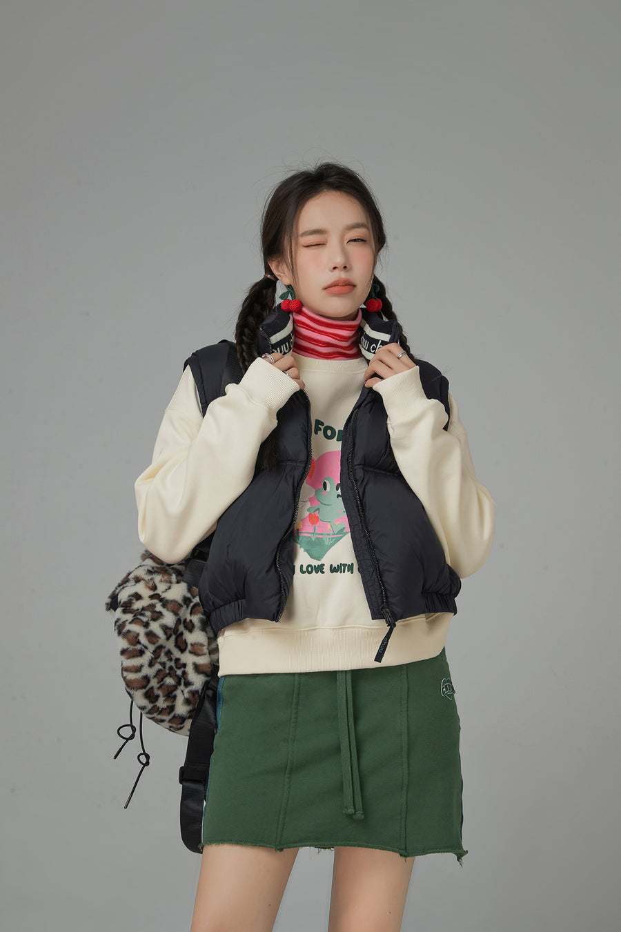 CHUU Tennis Frog Loose Fit Sweatshirt